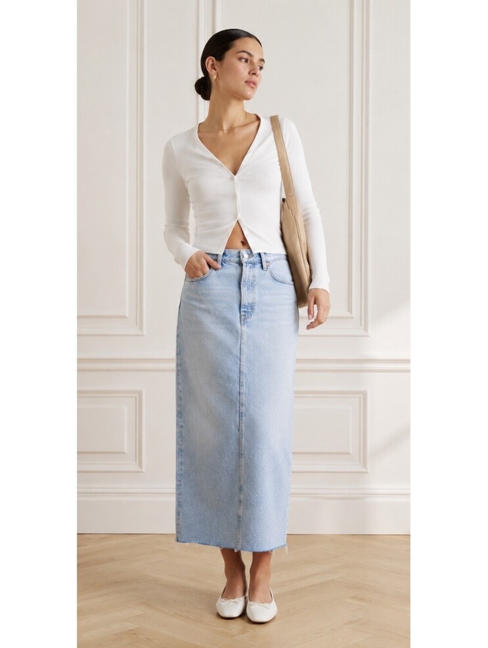 NWOT AGOLDE Della Denim Jean Skirt Sz 25 Light Blue Raw Hem Midi Clean Girl Slit